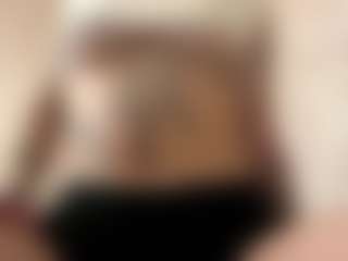 LakishaGuin's Live Sex Cam Show