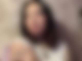 Live cam show with LakishaGuin - Lesbian on Camsoda