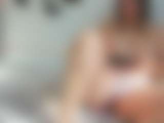 MellyWhatson's Live Sex Cam Show