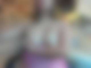 MellyWhatson's Live Sex Cam Show