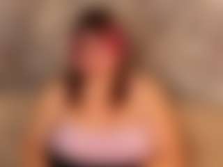 Live cam show with Pinka-Mena - Public on madthumbs