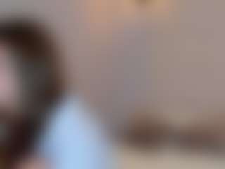 Live cam show with Lola - College Brown Hair on Camsoda
