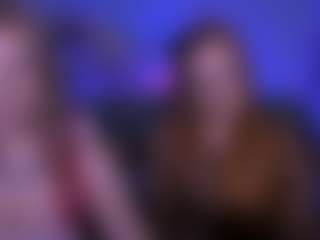 vikky-foxy's Live Sex Cam Show