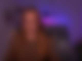 Live cam show with vikky-foxy - Dildo Or Vibrator on livesuperchat.net