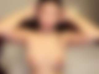 Yuki-glow's Live Sex Cam Show