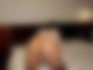 Yuki-glow's Live Sex Cam Show