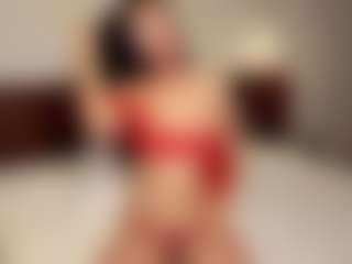 Live cam show with Yuki-glow - New Toys on StripNow