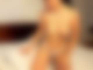 Yuki-glow's Live Sex Cam Show
