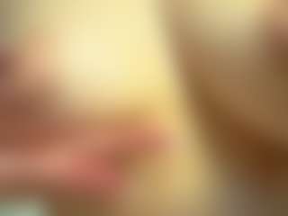 Live cam show with Yuki-glow - Shaved Pussy on Camsoda