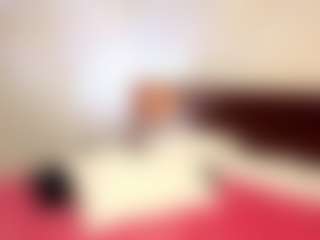 Live cam show with Yuki-glow - Camel Toe on Camsoda