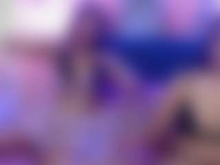 Live cam show with lesbi-otwlan - Blowjob on Camsoda