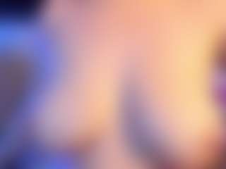 Live cam show with LuzAngie - BBW on sexylive.show
