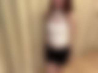Live cam show with MagaliAragan - Shaved Pussy on Dolls Live