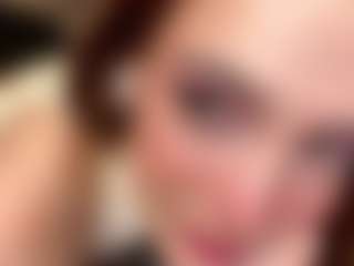 Live cam show with MagaliAragan - Dildo Or Vibrator on Dare Cams