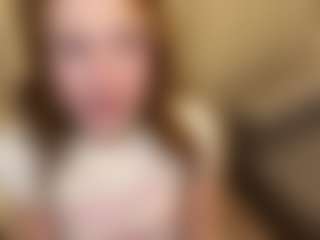 Live cam show with MagaliAragan - Red Hair Amateur on Camsoda