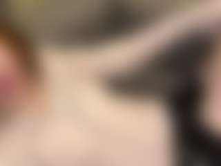 Live cam show with MagaliAragan - Skinny on Camsoda