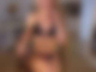 RondaSchlicher's Live Sex Cam Show