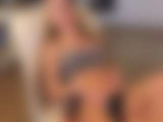 Live cam show with RondaSchlicher - Small Tits Young Adult on CamwithHer