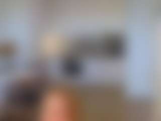 Live cam show with RondaSchlicher - College Latina on CamwithHer