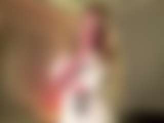 Kiara's Live Sex Cam Show