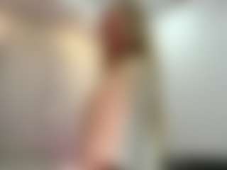 Show de cam sexual en vivo de Kiara