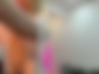 Kiara's Live Sex Cam Show