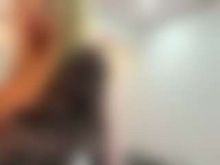 Live cam show with Kiara - Arab Young Adult on Camsoda