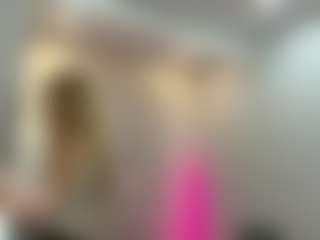 Kiara's Live Sex Cam Show