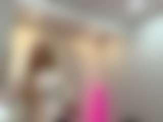 Kiara's Live Sex Cam Show