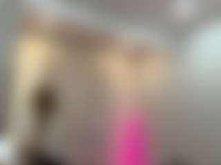 Kiara's Live Sex Cam Show