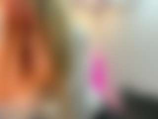 Kiara's Live Sex Cam Show