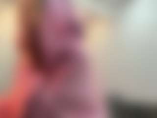 Kiara's Live Sex Cam Show