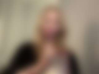 Live cam show with Kiara - Arab Twerk on CSO-WL