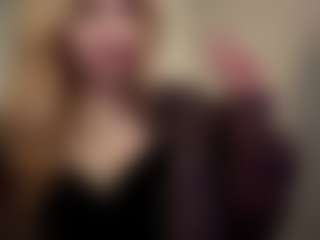 Show de cam sexual en vivo de Kiara