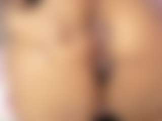 amara-blakee's Live Sex Cam Show