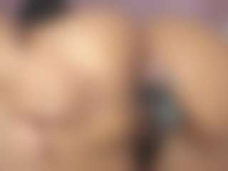 amara-blakee's Live Sex Cam Show