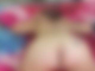 Show de cam sexual en vivo de JungleFeverVR