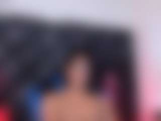 Live cam show with liamkron - Latino on Camsoda