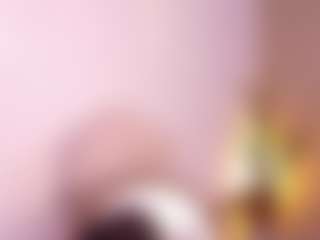 LIA's Live Sex Cam Show
