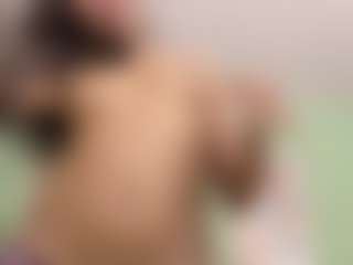 Scarlett-Raney's Live Sex Cam Show