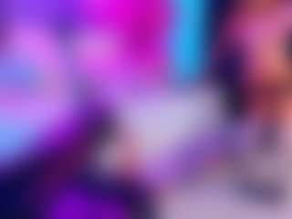Live cam show with Lizzy-Monroe - Nipple Piercings on WildCum