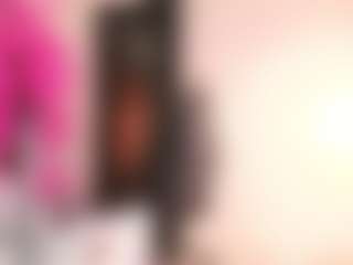 Live cam show with Lizzy-Monroe - Solo on Camsoda