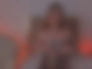 MaiaSinclair's Live Sex Cam Show