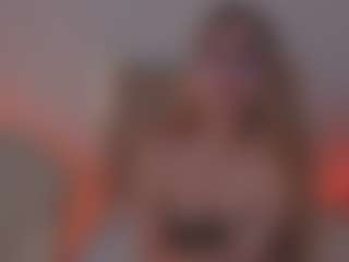 MaiaSinclair's Live Sex Cam Show