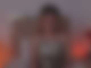 MaiaSinclair's Live Sex Cam Show