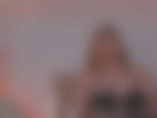 MaiaSinclair's Live Sex Cam Show