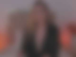 MaiaSinclair's Live Sex Cam Show