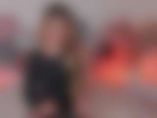 MaiaSinclair's Live Sex Cam Show