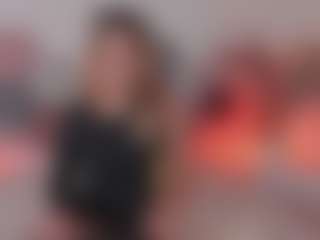 MaiaSinclair's Live Sex Cam Show