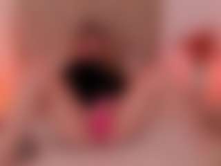 MaiaSinclair's Live Sex Cam Show